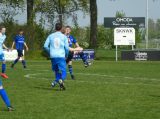 S.K.N.W.K. 3 - FC De Westhoek '20 4 (comp.) seizoen 2021-2022 (57/108)